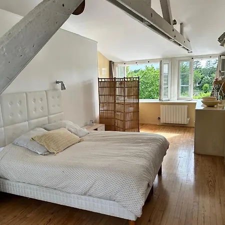 17 Avec Cachet Au Centre Petite Citee De Caractere * Le Faou